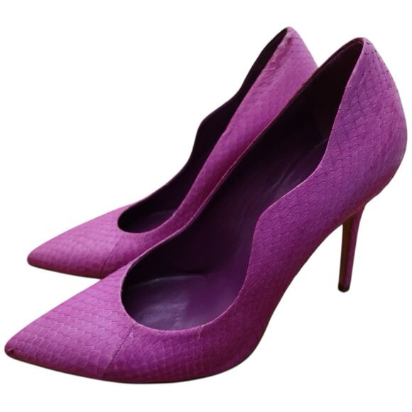 Brian Atwood Fuschia Purple Besame Snake Skin Pumps 38.5 - Picture 6 of 15